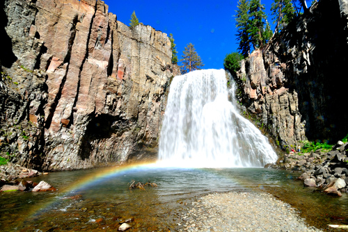 Rainbow1.JPG - 加州健行：Eastern Sierra