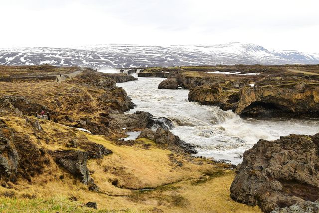 Godafoss8_r.jpg - 2016.05 冰島