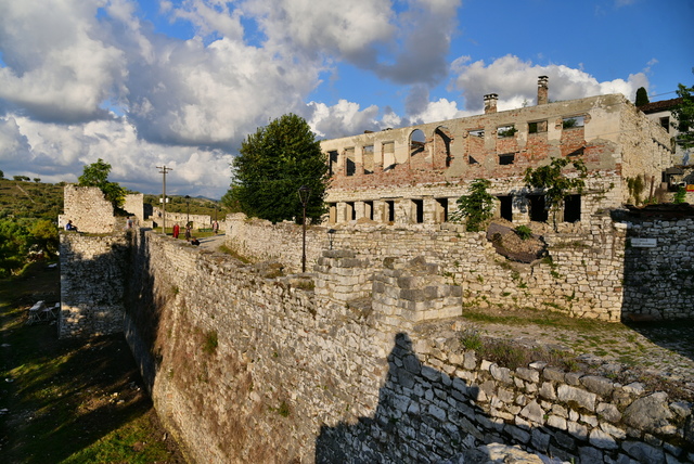 castle2.JPG - 巴爾幹半島的小國小城